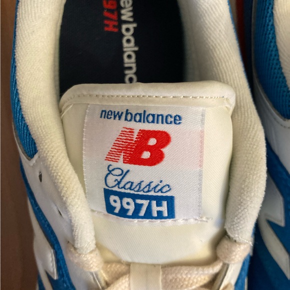 New Balance 997H Shoes - Picture 3 of 6